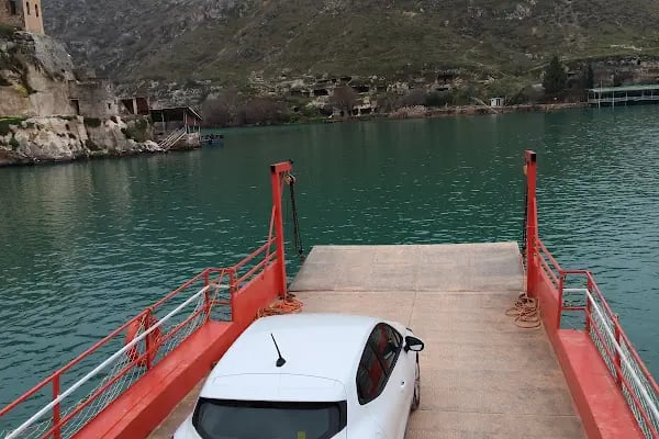 Savaşan Feribotu - Resim 12