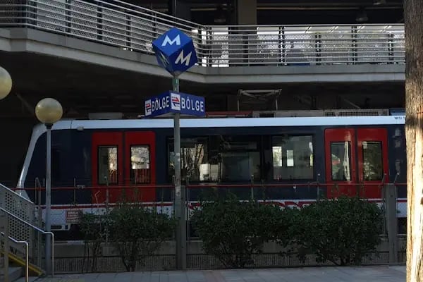 Bölge Metro İstasyonu - Resim 5
