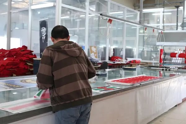 Seçil Bayrak Fabrika - Resim 14