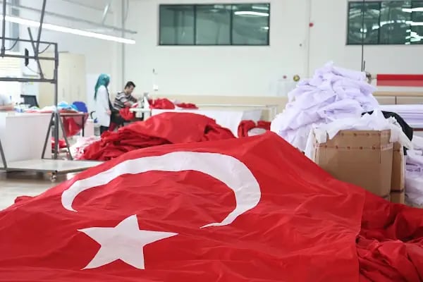Seçil Bayrak Fabrika - Resim 4