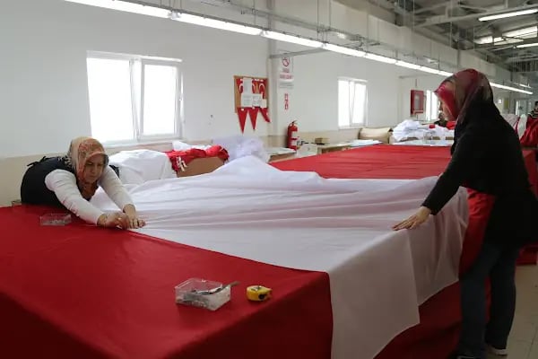 Seçil Bayrak Fabrika - Resim 8