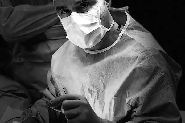 Op. Dr. GÖKÇE MIK - Yetişkin ve Pediyatrik Ortopedi Uzmanı - Resim 7