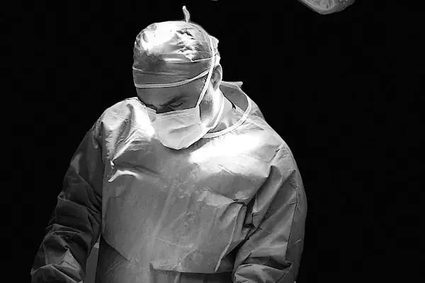 Op. Dr. GÖKÇE MIK - Yetişkin ve Pediyatrik Ortopedi Uzmanı - Resim 4