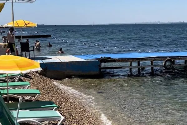 Kumluk Sahne Beach - Resim 18