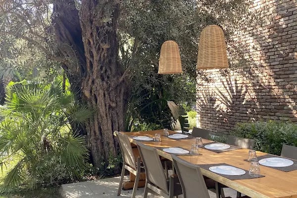 Zai Kütüphane Cafe - Resim 2