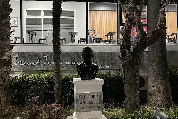 İsmet İnönü Sanat Merkezi - Resim 16