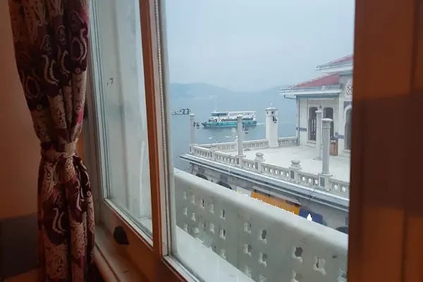 Yapı Kredi Bankası ATM - Büyükada Şubesi 1 - Resim 4