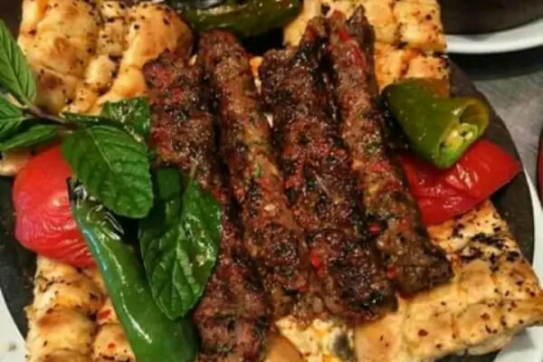 Güzel Kebap Ve Ciger Salonu Mustafa Ustanin Yerl - Resim 2
