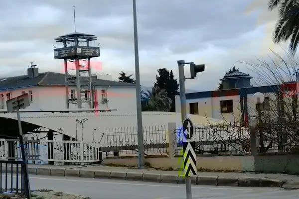İzmir İtfaiyesi Merkez Hizmet Binası (T.C. İzmir Büyükşehir Belediyesi İtfaiye Dairesi Başkanlığı) - Resim 13