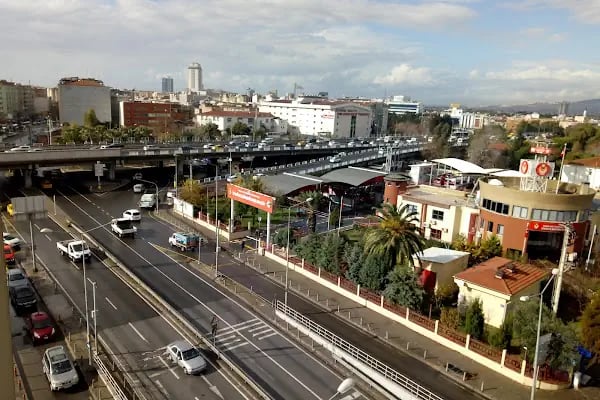 İzmir İtfaiyesi Merkez Hizmet Binası (T.C. İzmir Büyükşehir Belediyesi İtfaiye Dairesi Başkanlığı) - Resim 3