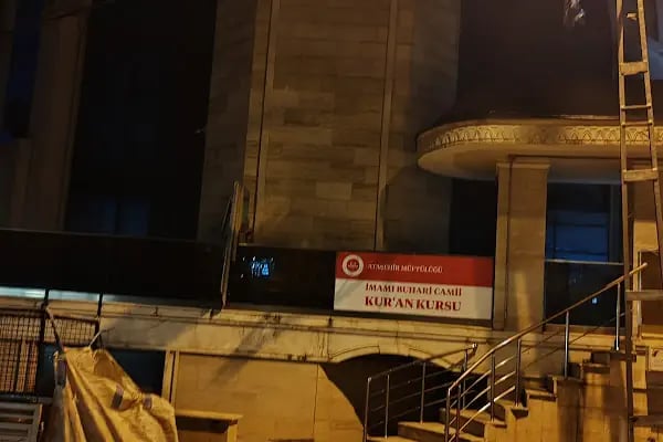 IMAM BUHARI CAMII - Resim 13