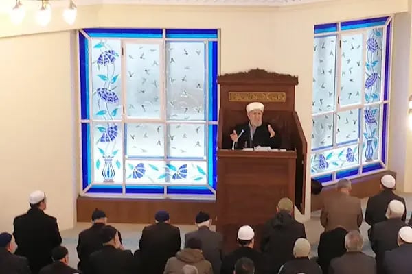 IMAM BUHARI CAMII - Resim 17