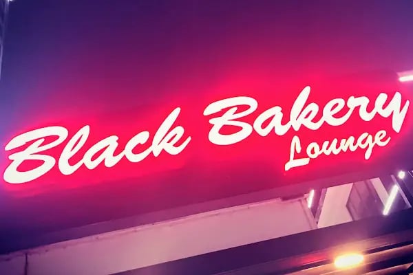 Black bakery lounge - Resim 3