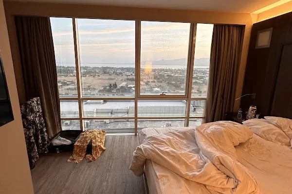 Ramada Encore İzmir - Resim 18
