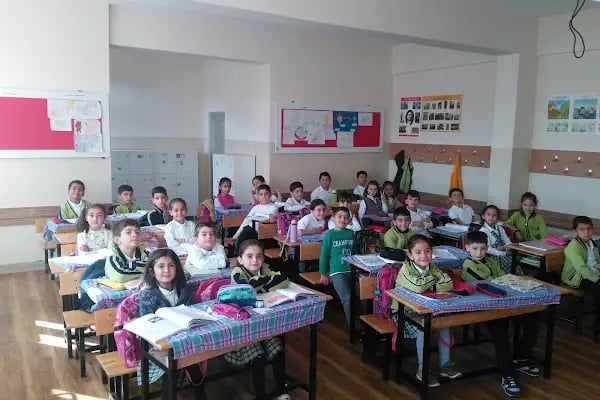 Şehit Hasan Aslan İlkokulu - Resim 6