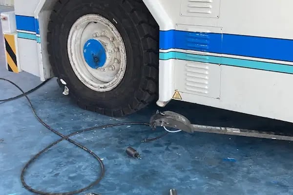 Bayraklı Bornova lastikçi - Resim 11