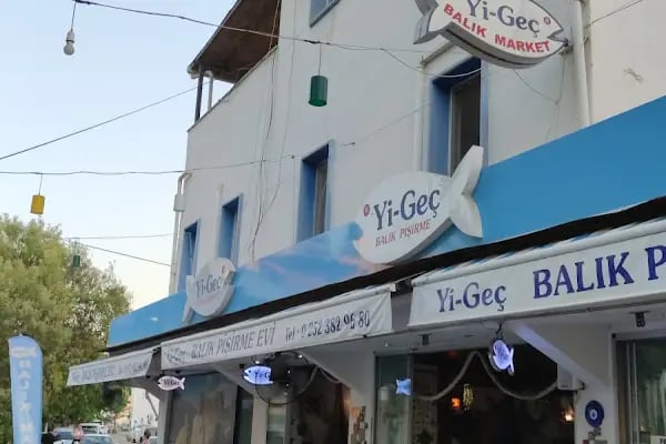 Yi Geç Balık Restaurant - Resim 2