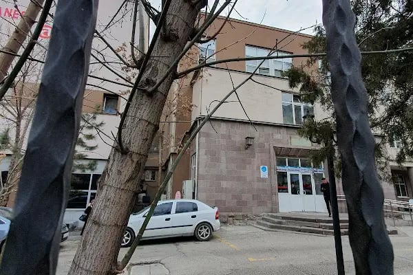 Ankara Eğitim ve Araştırma Hastanesi, Zekai Tahir Burak Ek Binası - Resim 6