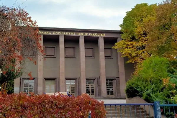 Ankara Üniversitesi Cebeci Kampüsü - Resim 10
