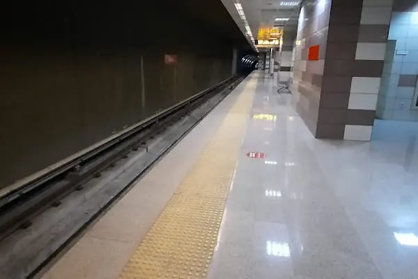 Mesa Metro İstasyonu - Resim 17