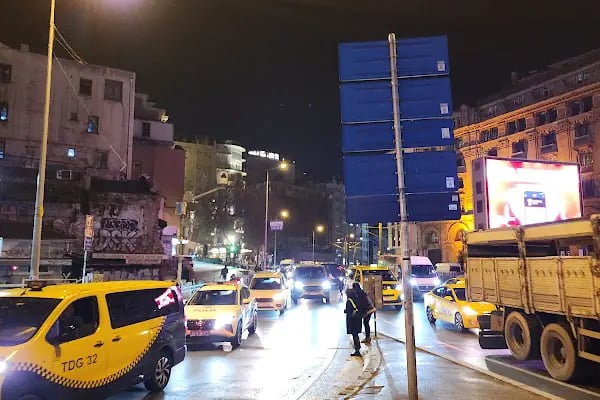 Yavuz Selim Tramvay Durağı - Resim 5