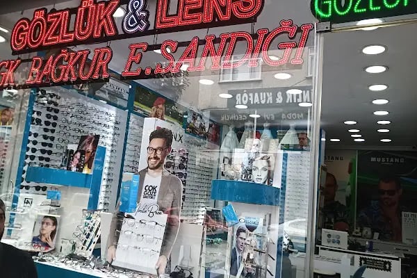 Öz Elif Optik - Resim 7