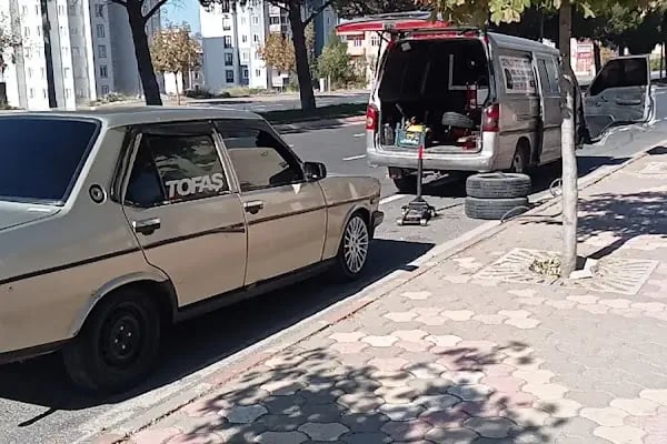 CEYHAN OTO LASTİKÇi 7/24 MOBİL YOL YARDIM ARACI LASTİKÇİ KADİR USTA K. MARAŞ - Resim 16
