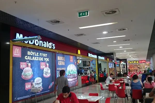 Balçova Kipa Alışveriş Merkezi - Resim 7