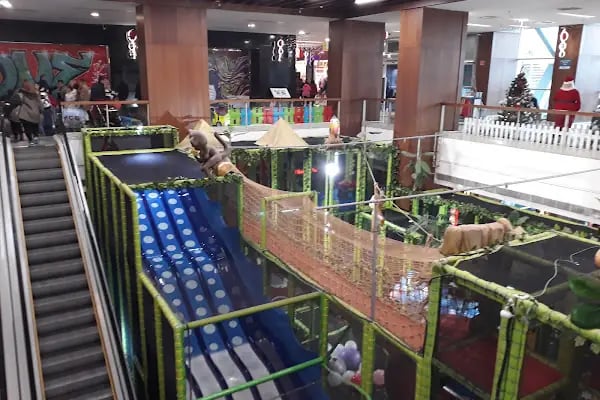 Balçova Kipa Alışveriş Merkezi - Resim 10