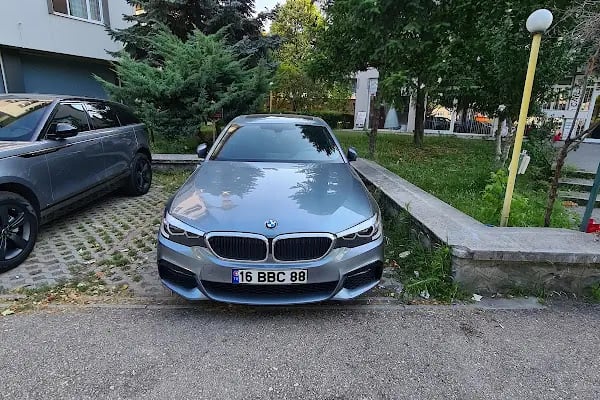 Zeplin Car Rental - Resim 4