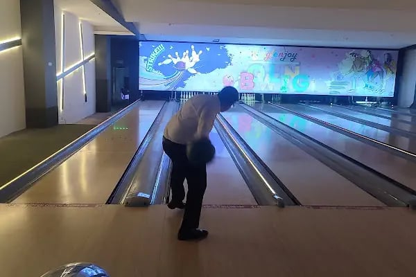 Bowling Adası - Resim 1