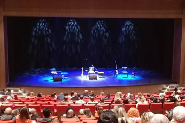Gaziantep Üniversitesi Mâvera Atatürk Kültür Sahnesi - Resim 7