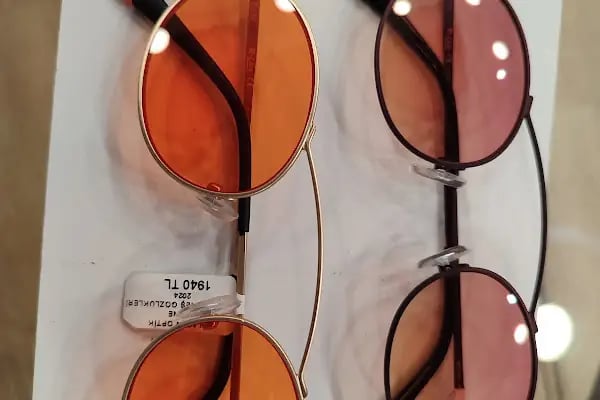 Eflatun Optik - Resim 16