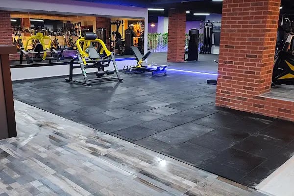 QUEEN’S PILATES &amp; FUNCTIONAL STUDIO - Resim 18