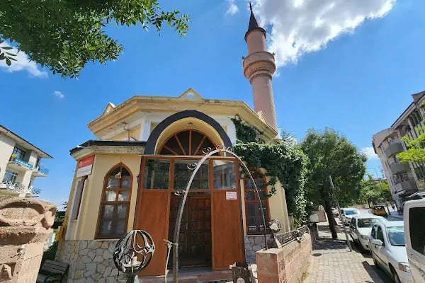 Tatlıçeşme Cami - Resim 3