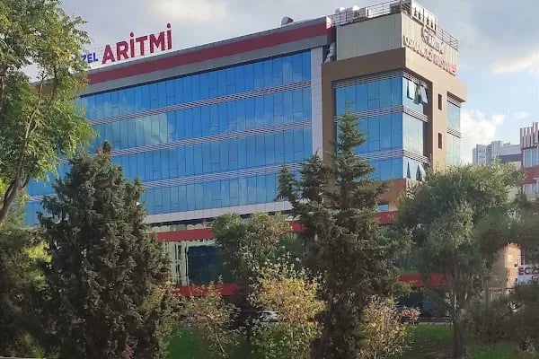 Aritmi Osmangazi Hastane Otaparkı - Resim 2
