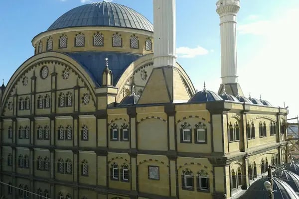 Yeşiltepe Mevlana Cami - Resim 1
