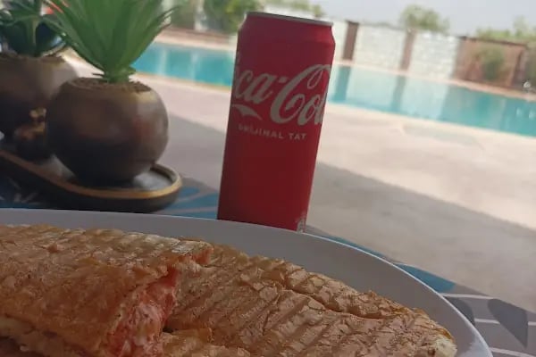 Burç Doğa Park Yüzme havuzu - Resim 11