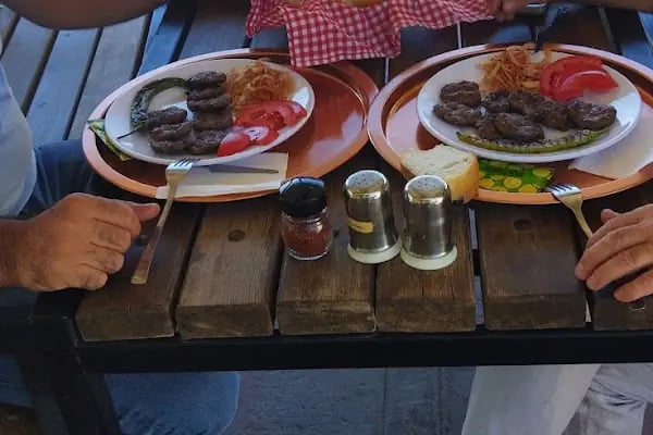 Cafe Eraslan - Resim 9