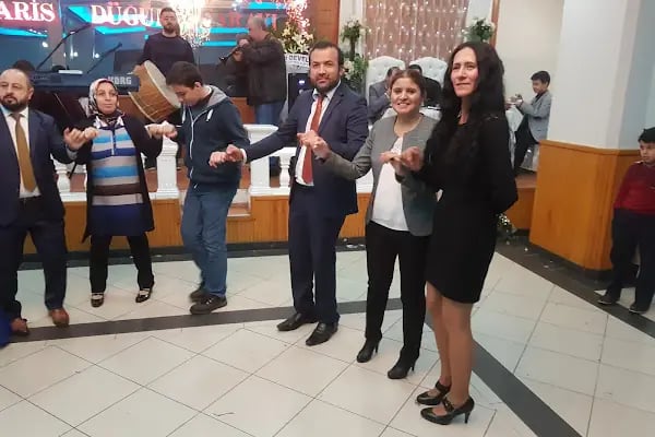 Paris 2 Düğün Sarayı - Resim 14