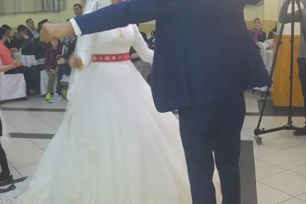 Paris 2 Düğün Sarayı - Resim 3