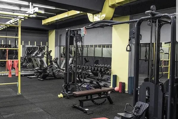 B-GYM SPOR SALONU - Resim 10