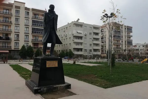 Nazım Hikmet Parkı - Resim 2