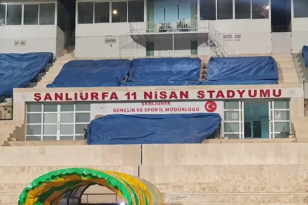 11 Nisan Stadyumu - Resim 18