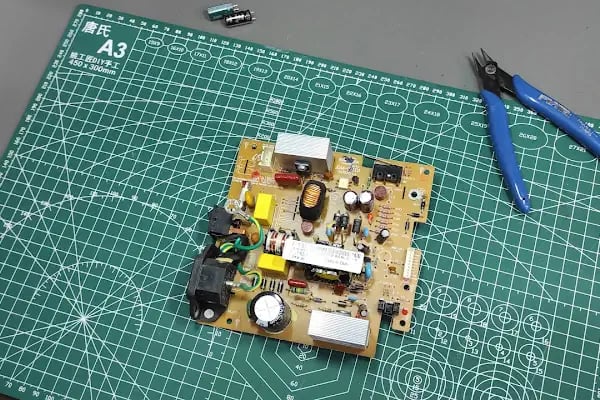 K.R.N ELEKTRONİK VE BİLGİSAYAR SİSTEMLERİ TEKNİK SERVİS - Resim 17