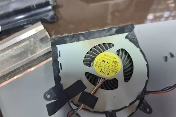 K.R.N ELEKTRONİK VE BİLGİSAYAR SİSTEMLERİ TEKNİK SERVİS - Resim 8