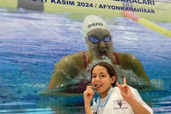 Antalya Toroslar Yüzme Kursu - Resim 4
