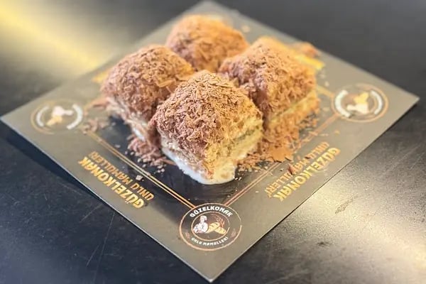 Güzelkonak Unlu Mamulleri Tosmur Fırın Cafe Patisserie - Resim 4