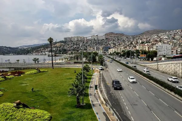 T.C. Bayraklı Belediyesi - Resim 5