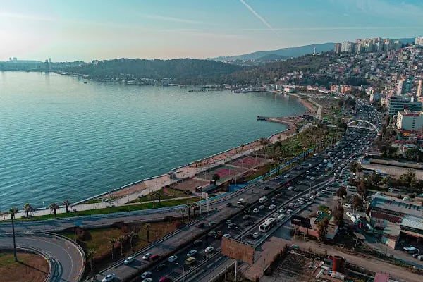 T.C. Bayraklı Belediyesi - Resim 4